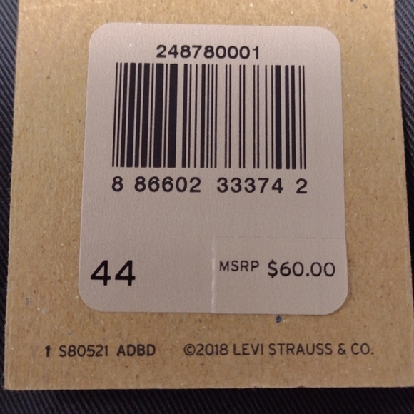 Levi's Men's Flat Front Carrier Cargo Shorts - Picture 6 of 12